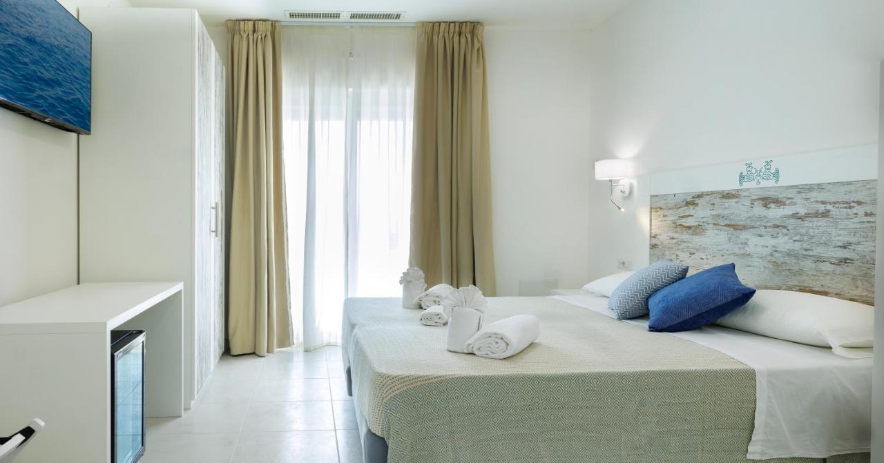 Mercury Beach Hotel Sant'Antioco Exterior foto